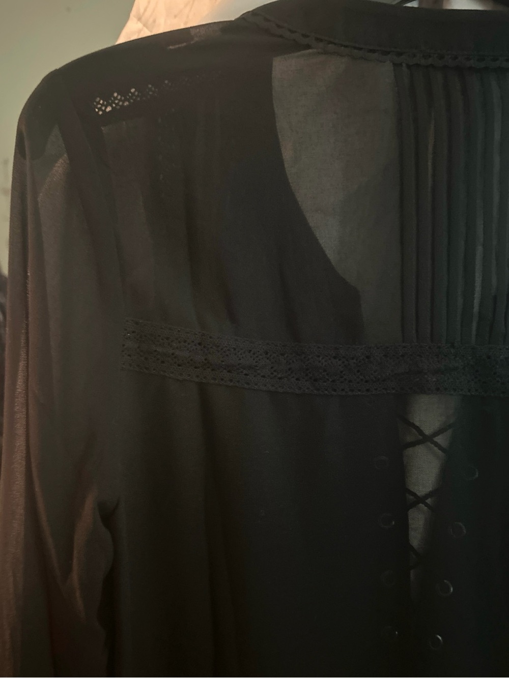 XS NWOT Willow & Clay Black Lace-Up Sheer Pintuck 3/4 Sleeve Top - Picture 13 of 16